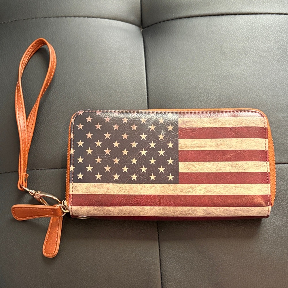 American Flag Wristlet Wallet